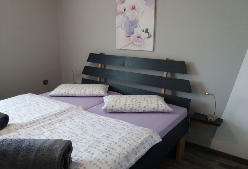 بنسيون Rooms Grizzly