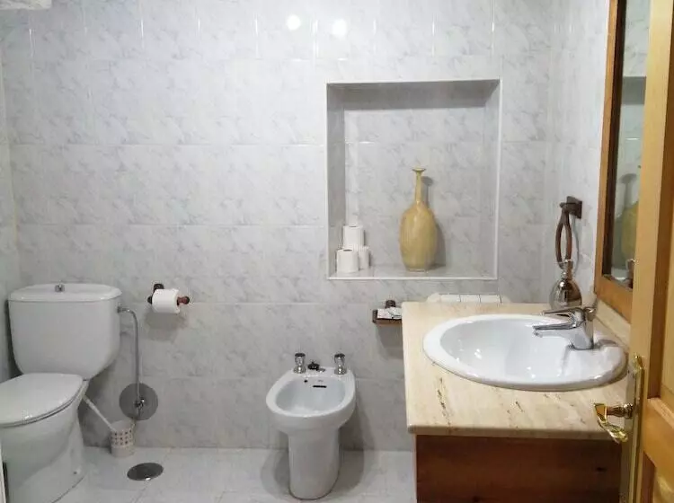 پانسیون Villa Castellanos