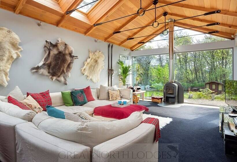 River House Garden Rooms