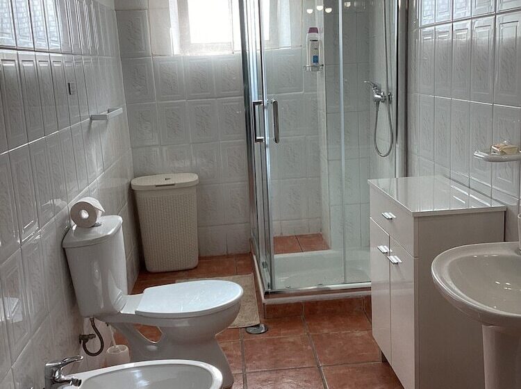 Solar Da Rosa Rc E Solar Da Tirosa 1º Andar