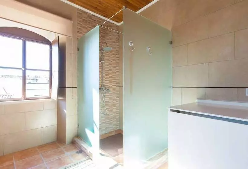 Solar Da Rosa Rc E Solar Da Tirosa 1º Andar