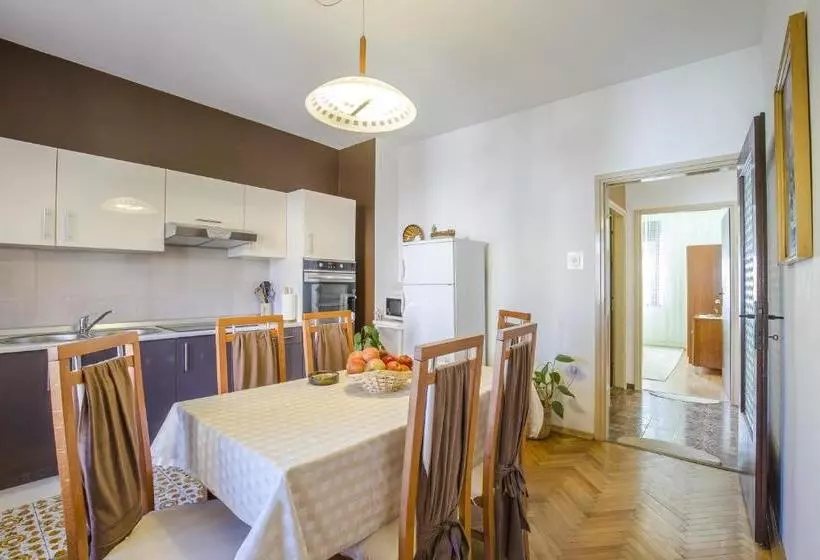 Apartment Josipa 4209