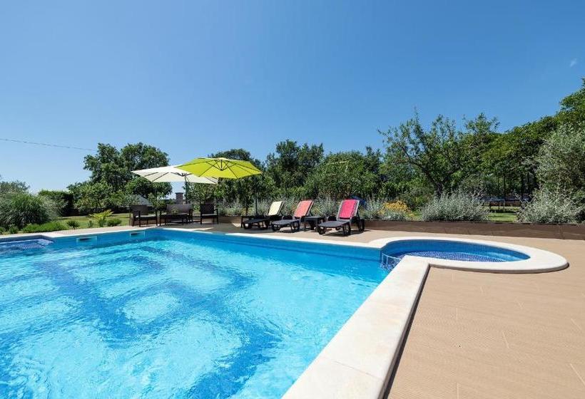 Apartments Brioni Colors 261