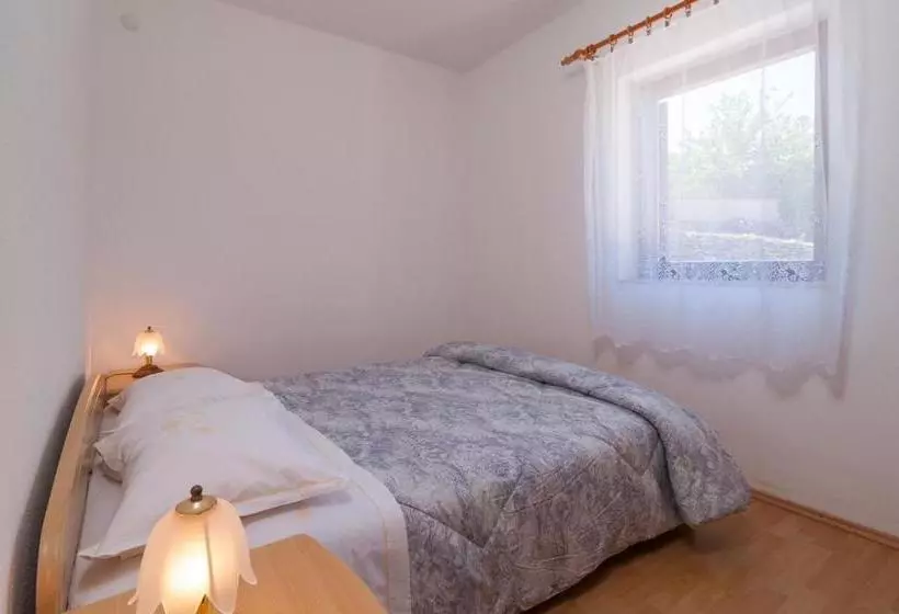 Apartments Katija   Sea View