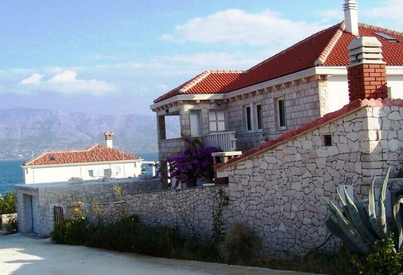 Apartments Villa Vanja