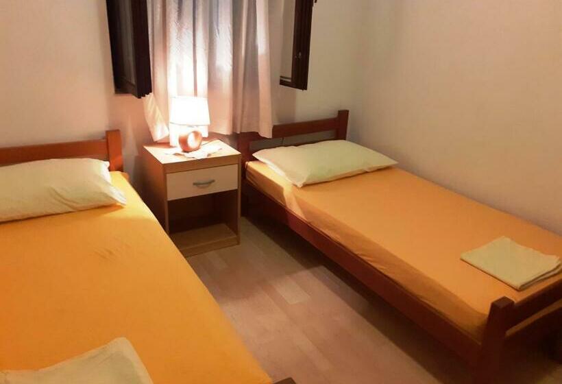 Apartments Villa Vanja