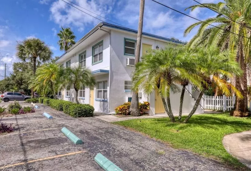 Beachtrail Lodging