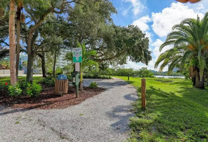 Beachtrail Lodging