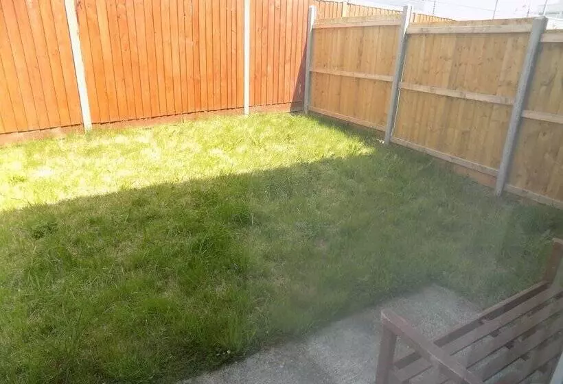 ベッドアンドブレックファースト A Home From Home 2