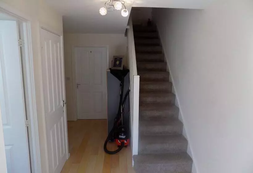 ベッドアンドブレックファースト A Home From Home 2