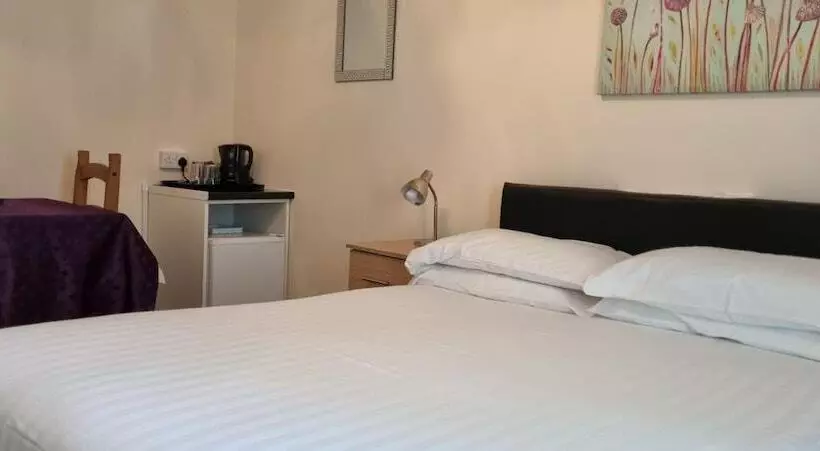 ベッドアンドブレックファースト A Home From Home 2