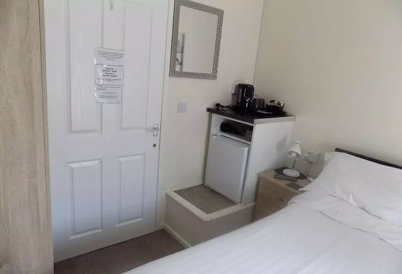 ベッドアンドブレックファースト A Home From Home 2