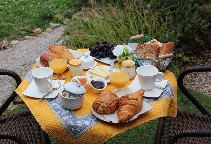 بنسيون Villa Colibri