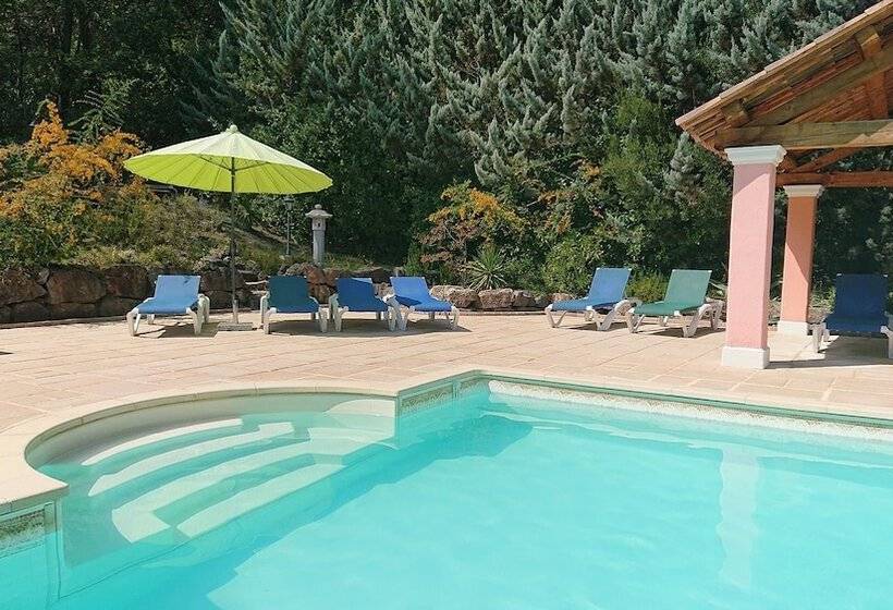 بنسيون Villa Colibri