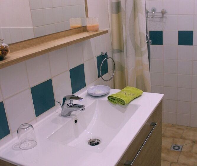 بنسيون Villa Colibri