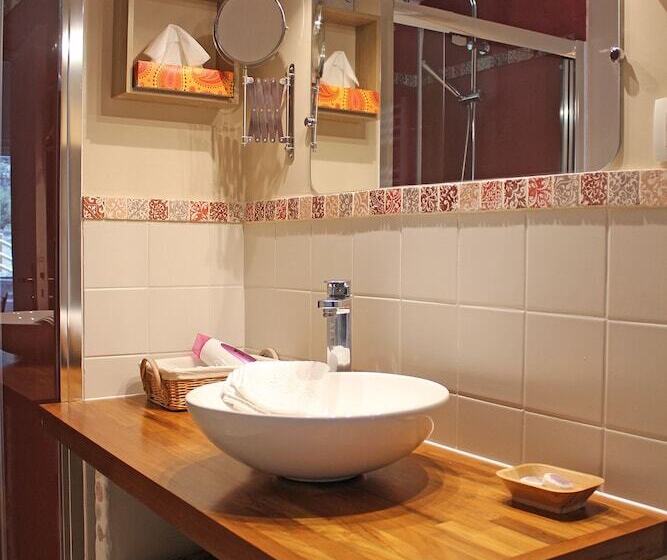 بنسيون Villa Colibri