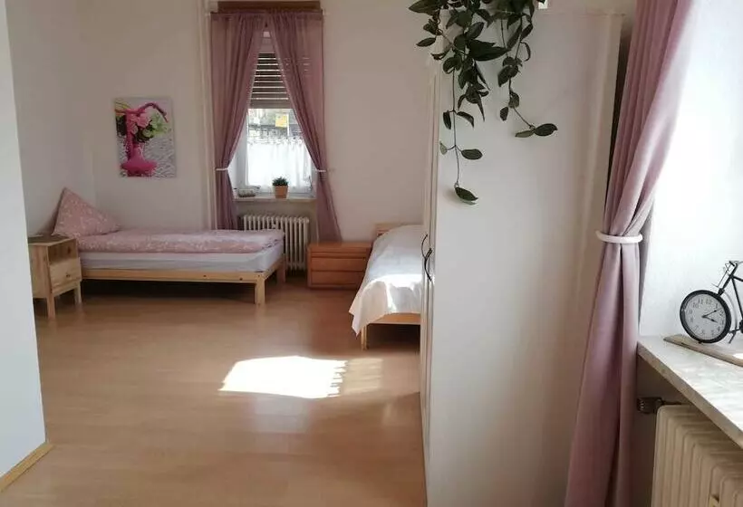ペンション Villa Viktoria