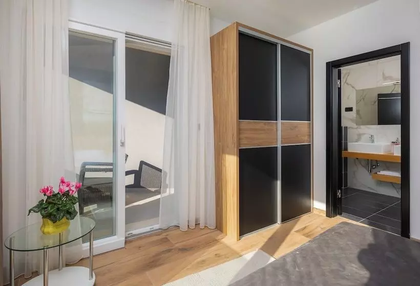 Beachfront Luxury Villa