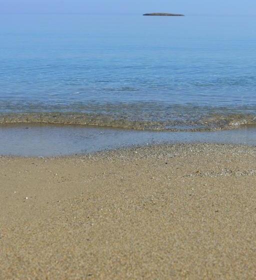 إقامة Maestralia