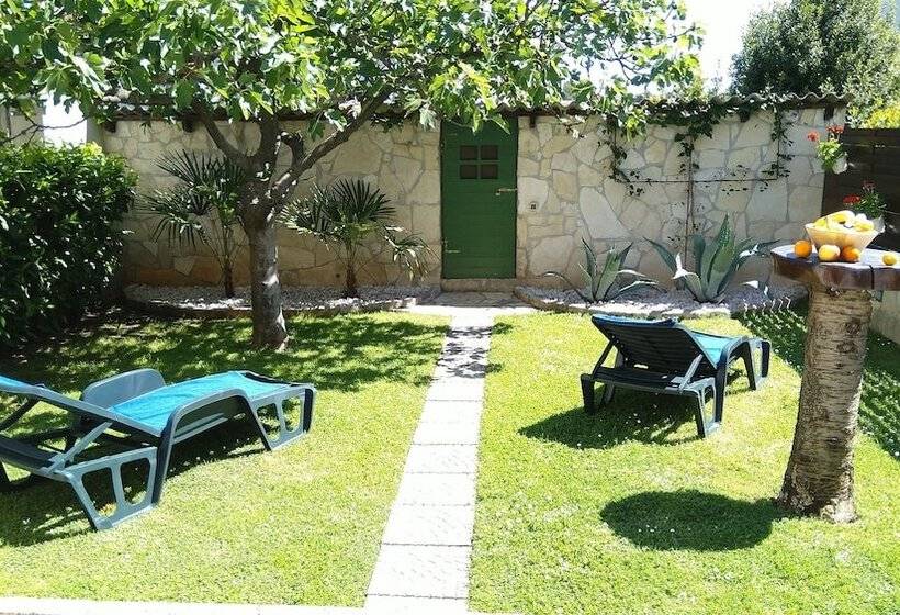 Urban Premium Apartments   Adults Only