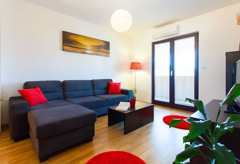 Urban Premium Apartments   Adults Only