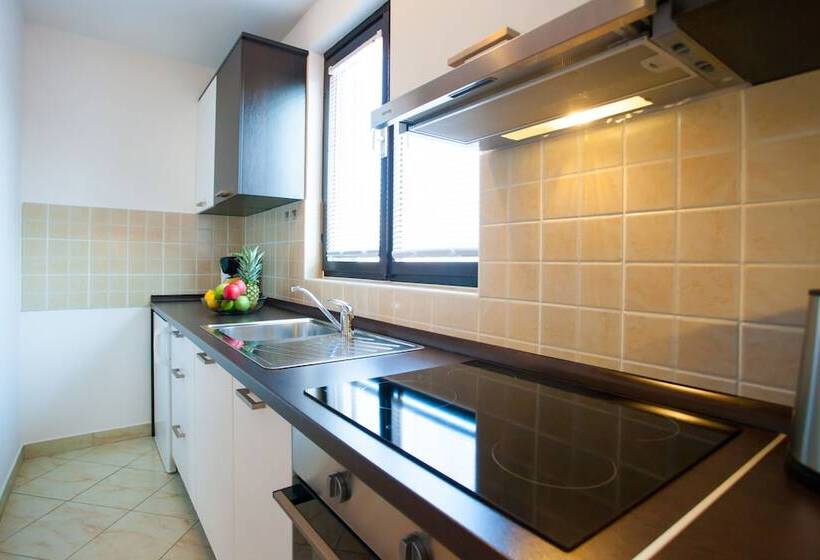 Urban Premium Apartments   Adults Only