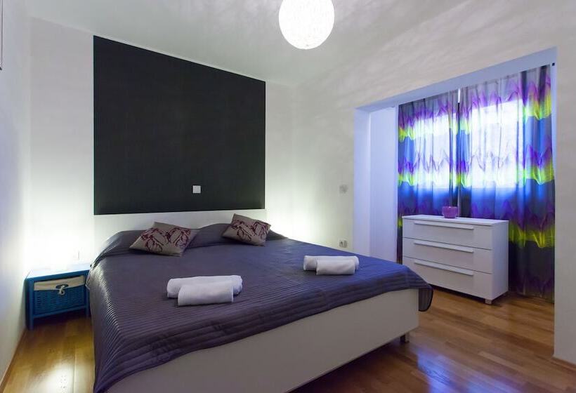 Urban Premium Apartments   Adults Only