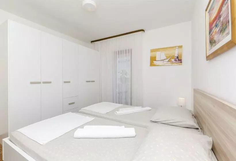 Apartments Denis