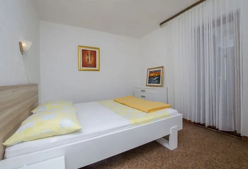 Apartments Denis