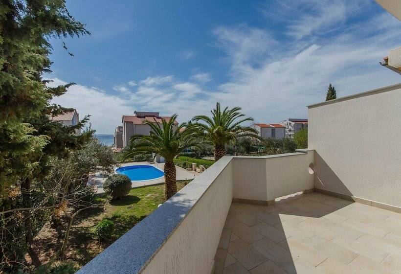 Apartments Villa Daniela