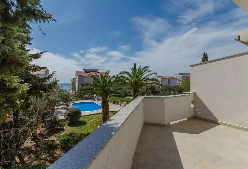 Apartments Villa Daniela