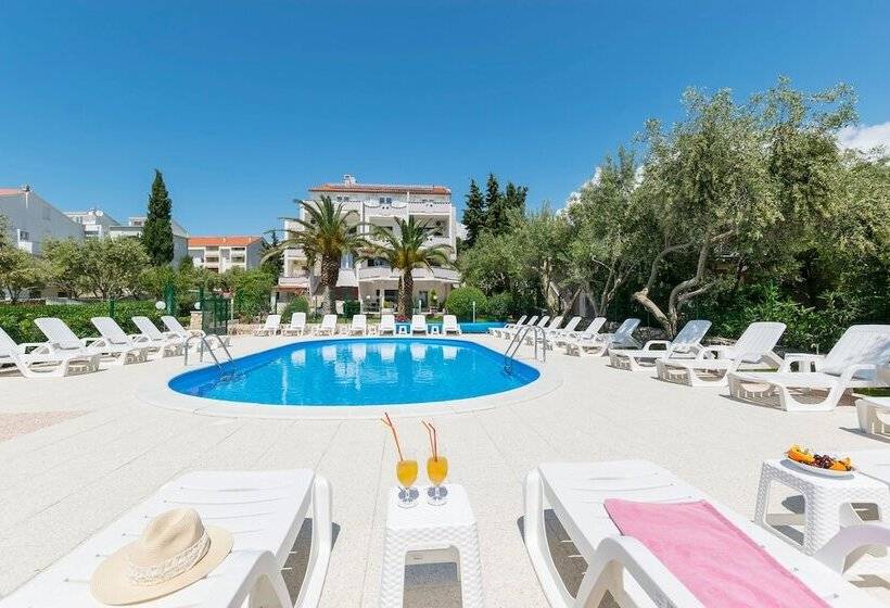 Apartments Villa Daniela