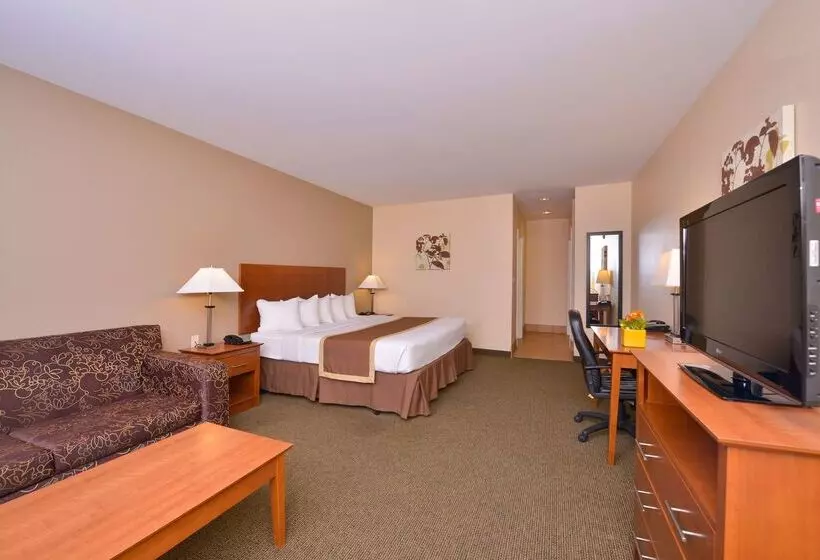 هتل Quality Inn & Suites