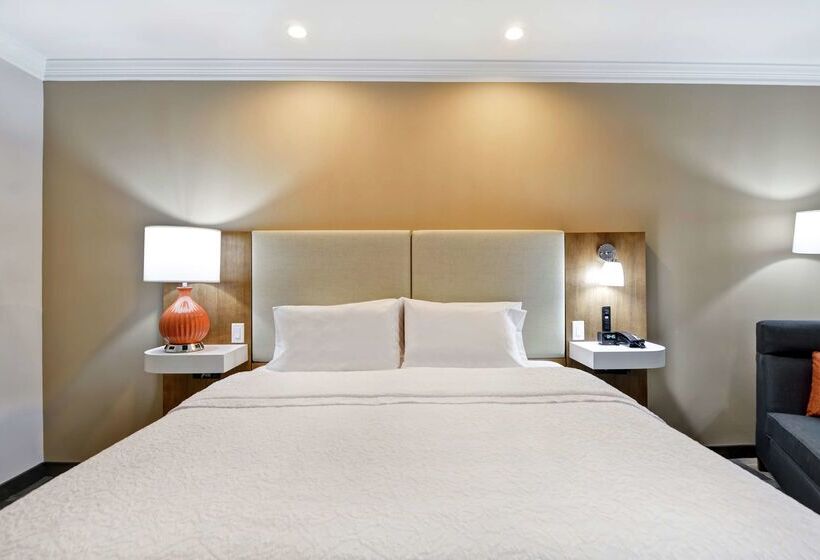 فندق Hampton Inn Charlestonnorth