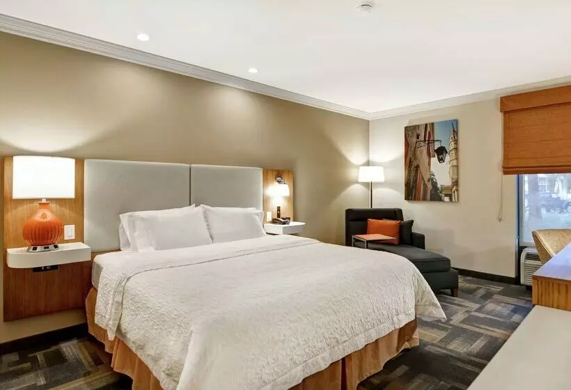 酒店 Hampton Inn Charlestonnorth