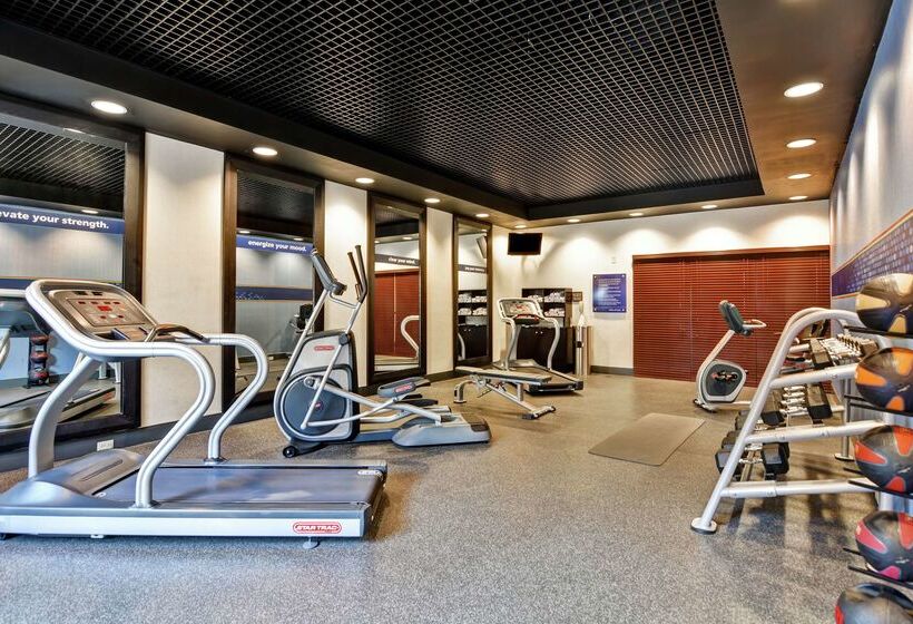 فندق Hampton Inn Charlestonnorth