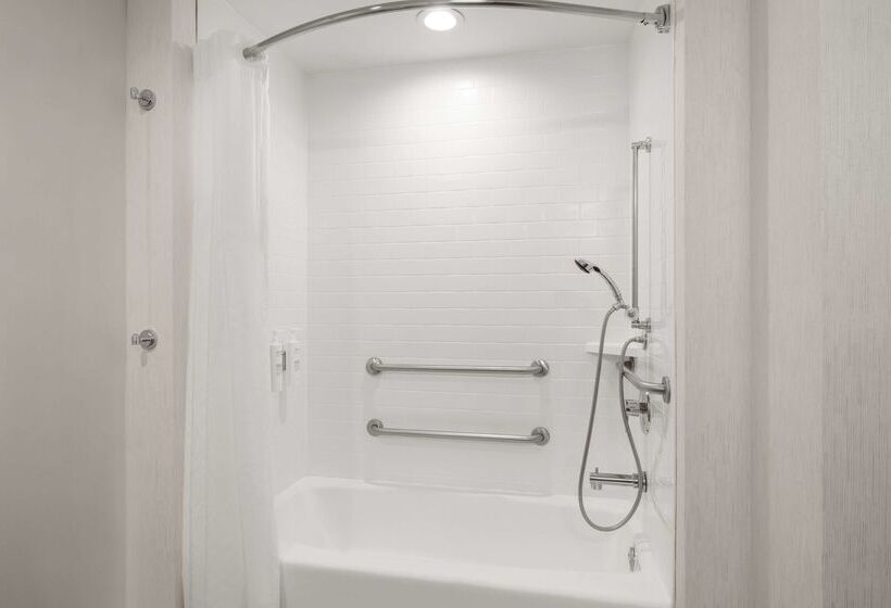 فندق Hampton Inn Charlestonnorth