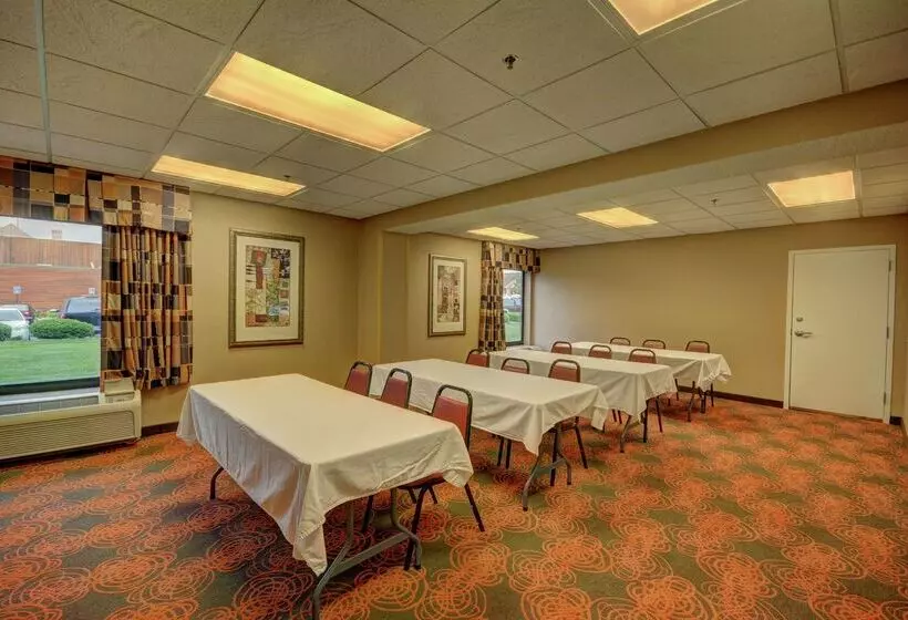 酒店 Hampton Inn By Hilton Indianapolis South