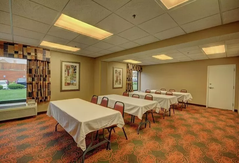 酒店 Hampton Inn By Hilton Indianapolis South