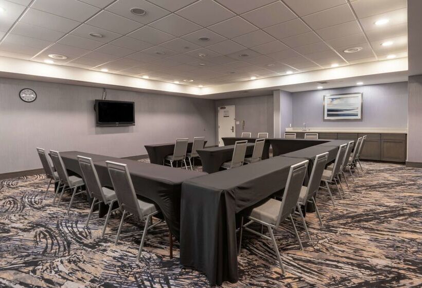 בית מלון כפרי Hampton Inn Waco