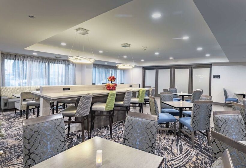 בית מלון כפרי Hampton Inn Waco