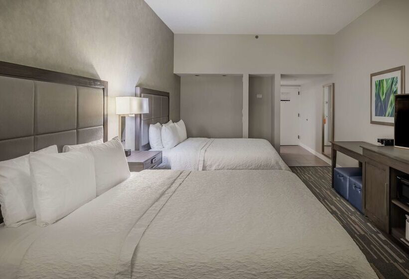 בית מלון כפרי Hampton Inn Waco