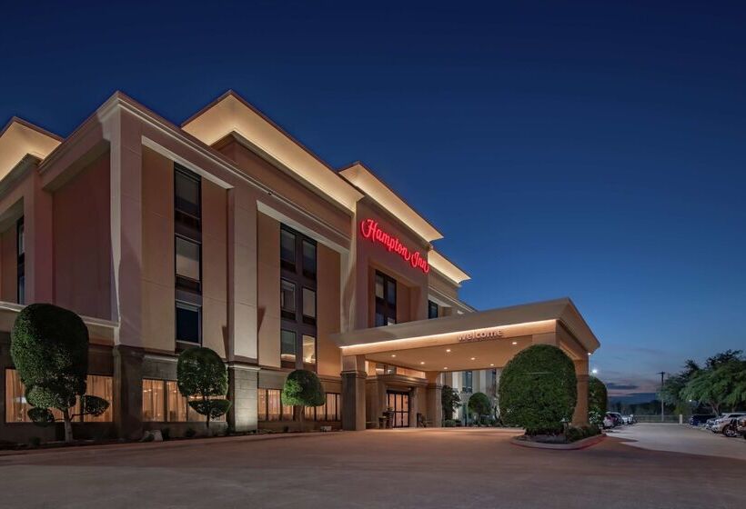 בית מלון כפרי Hampton Inn Waco