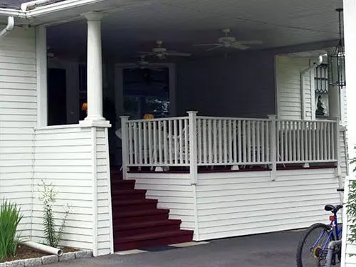 فندق Harbor House Inn