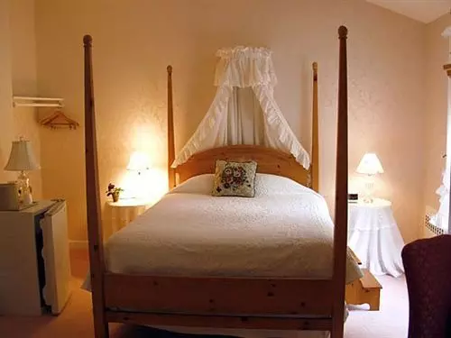 فندق Harbor House Inn