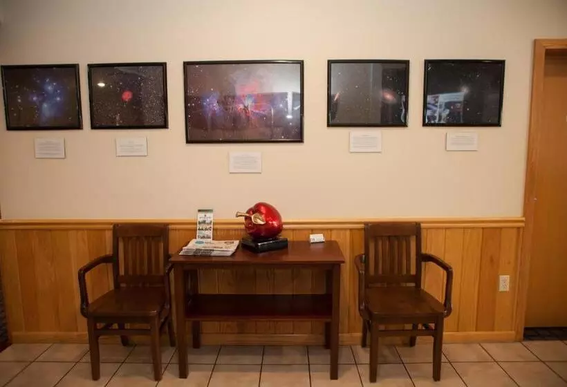 호텔 The Harrington Inn