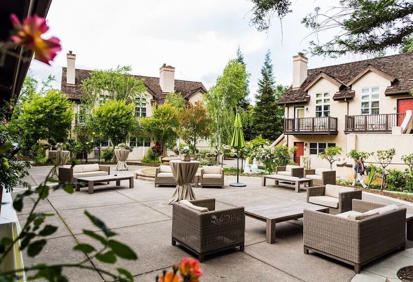 בית מלון כפרי Harvest Inn