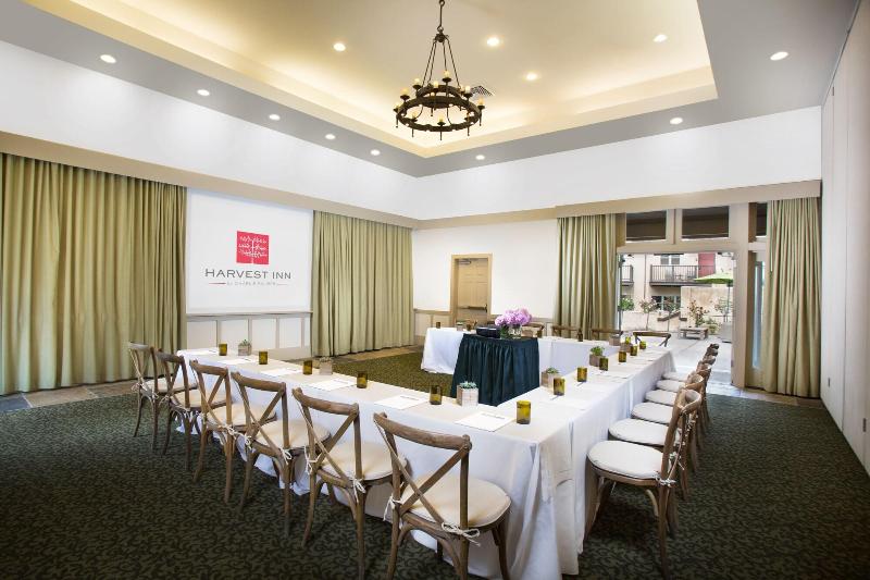 בית מלון כפרי Harvest Inn