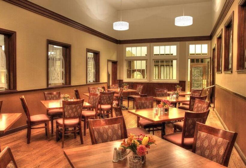 בית מלון כפרי Hassayampa Inn