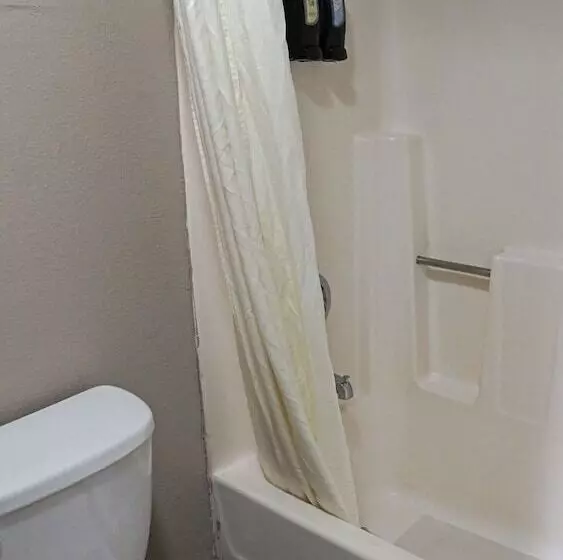 هتل Hawthorne Plaza Inn Near Lax